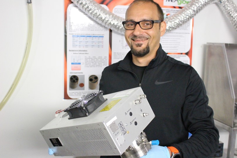 Meaglow Meaglow UHV Hollow Cathode Plasma Source to Replace Sapphire ICP Source ...